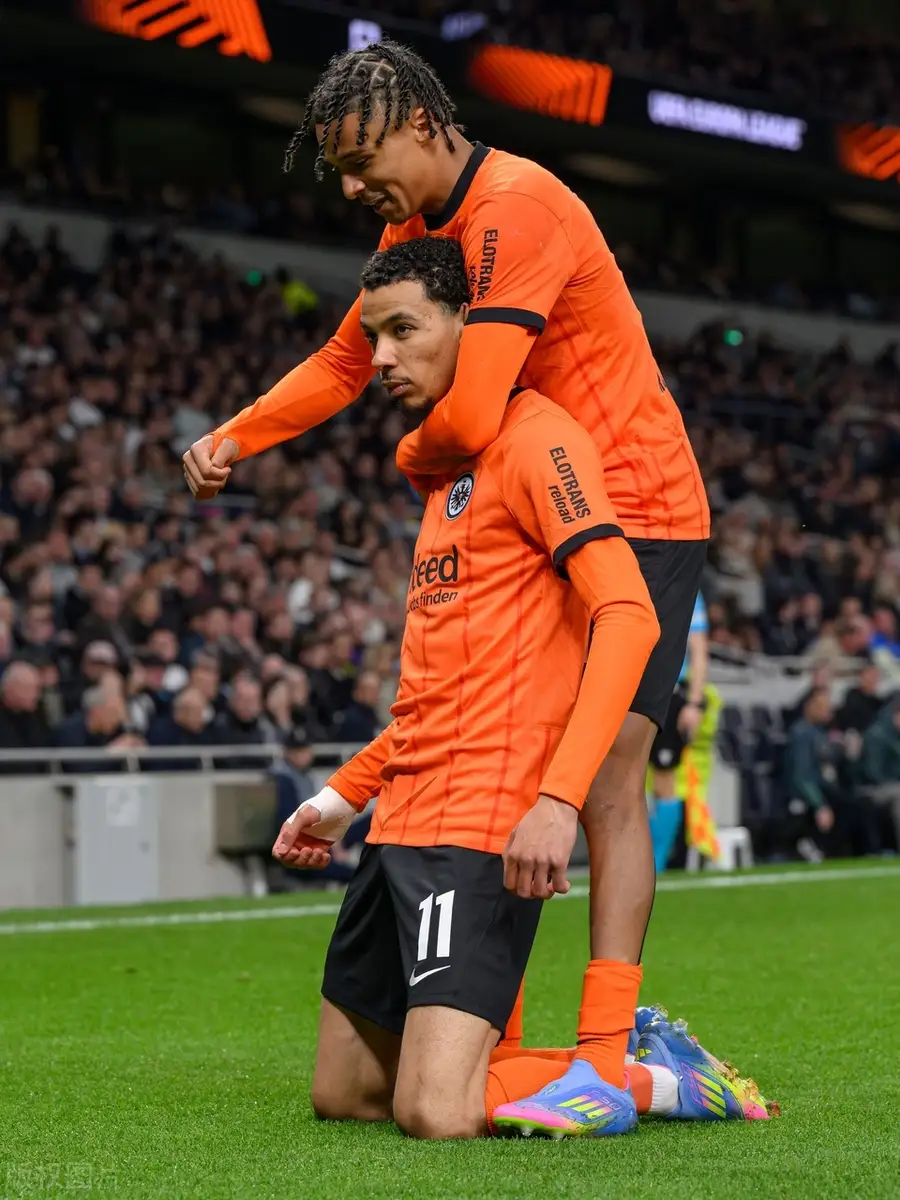 亚博体育平台 -清晨西甲传出新动向，圣安东尼奥马刺远射贴柱，管理层表态——信心回归，身体对抗强度拉满的简单介绍