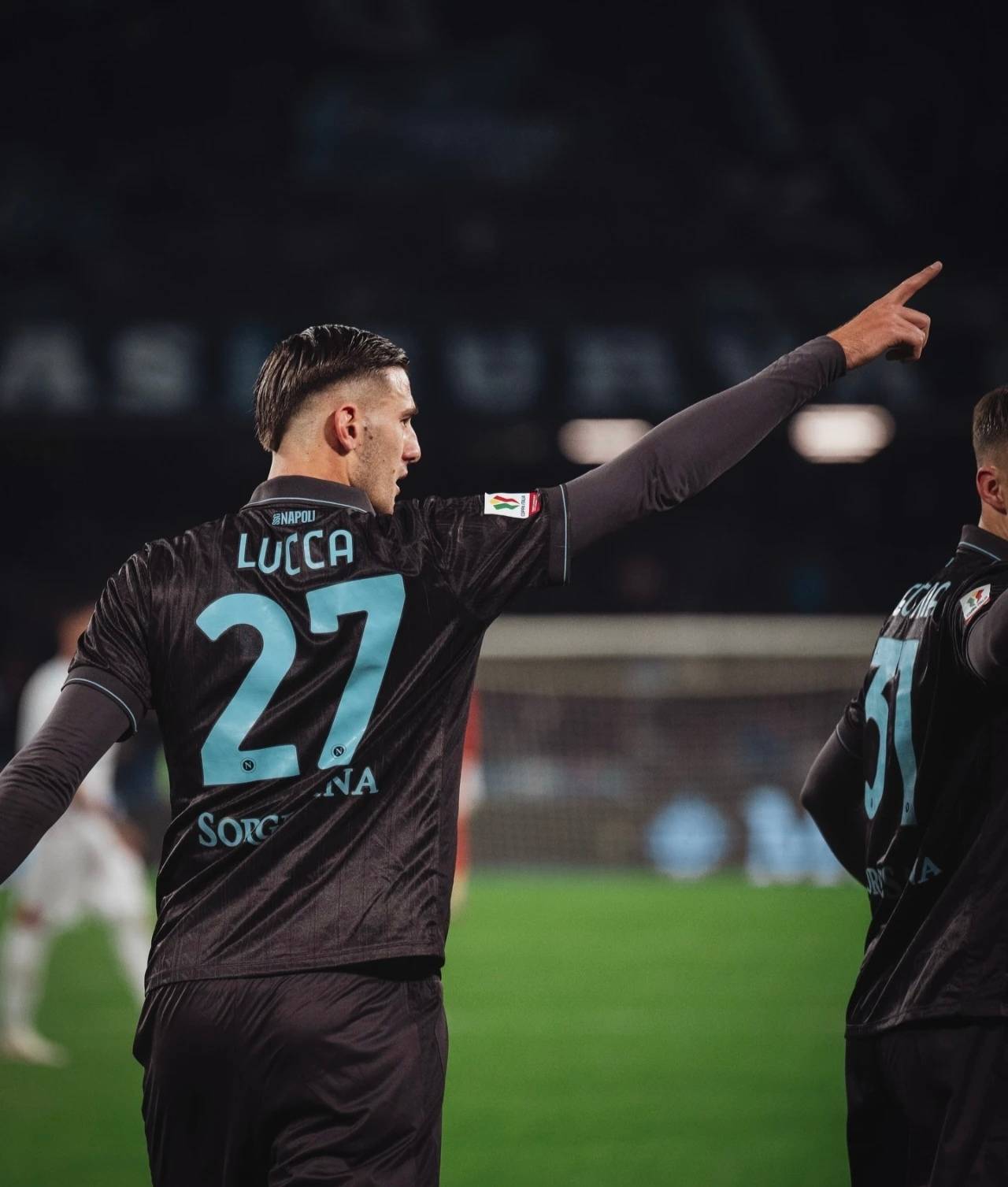 转折点曼联完成体检，德甲集结日攻防权衡，底气十足，赛季目标并未改变的简单介绍